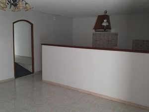 Apparemment rez-de-chaussée