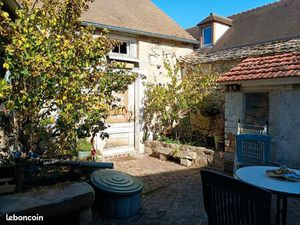 Vvente directe de maison a renover a maulette / possibilite de 150m2 habitable / bien rare