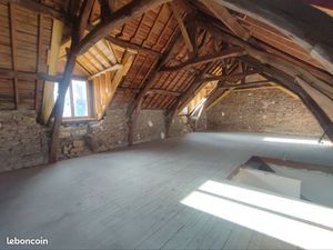 Appartement à PLUVIGNER – Plateau brut de 64 m² à aménager