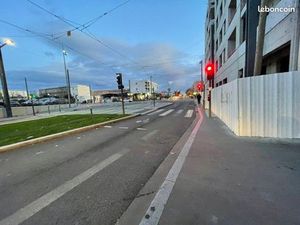 Commerce services 75 m²