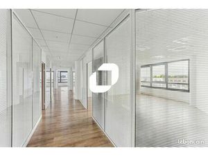 Bureau 1 790 m²