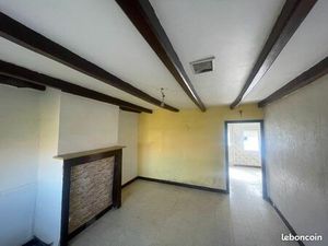 Maison à rénover entièrement  fort potentiel – Socx