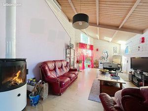 Maison 8 pièces 161 m²