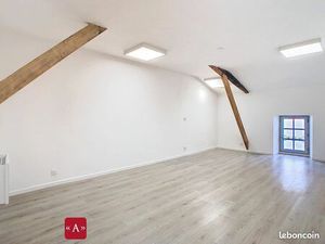 Bureaux 27 m² GIROUSSENS