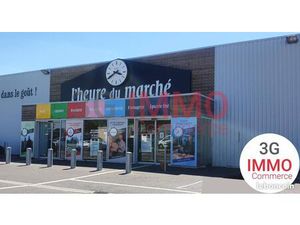 Local commercial 1 134 m²