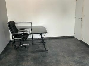 Location Bureau/local commercial à Nexon