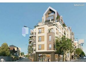 Local commercial 223 m²