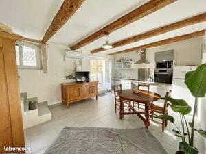 Maison de ville T2 avec 150 m² de terrain