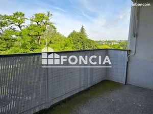 Appartement 5 pièces 77 m²