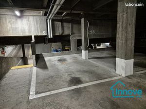 Parking/box 7 m² Versailles