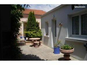 Résidence curistes de plain pied à 160m des thermes