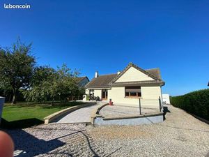 Mason de 136m2 + sous sol + gîte