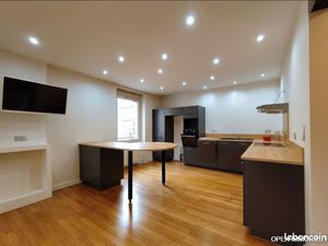 Maison 8 pièces 176 m²