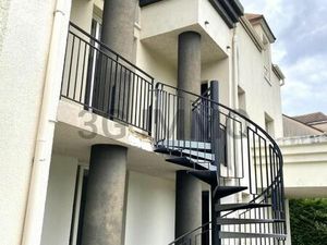 Propriété 7 pièces 360 m²