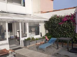 Maison avec deux T2 et un T3 - Grau du Roi rive droite