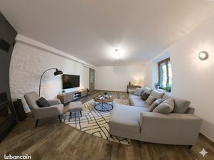 Maison de village à Pompignan