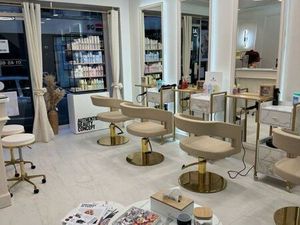 ?‍♀️ Fonds de commerce – Salon de coiffure haut de gamme au centre ville Boissy-Saint-Lége