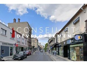 Boutique 210 m² SARTROUVILLE
