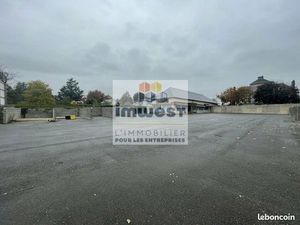 Local d'activité 440 m²
