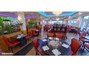 Boutique 1152 m² SARTROUVILLE