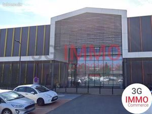 Local commercial 3 000 m²