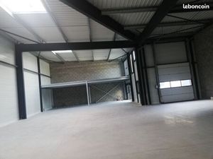 Local neuf / activite metier de bouche