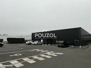 Local commercial 237 m²