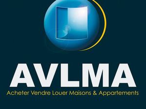 Bâtiment indépendant à vendre en pleine propriété   situé à La Celle Saint Cloud limite Va