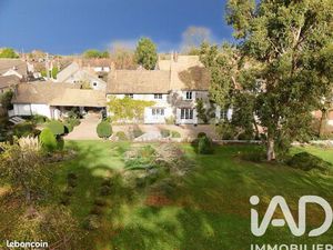 Propriété 10 pièces 265 m²