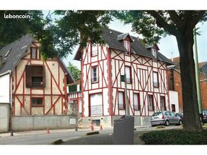 Bureau refait à neuf par architecte en ZFU