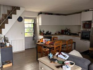 À louer maison à l année sainte Marie de ré