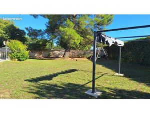 A vendre terrain d angle