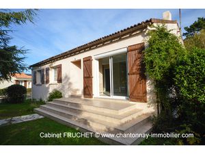 BOURNEZEAU - Maison de famille proche commerces et services