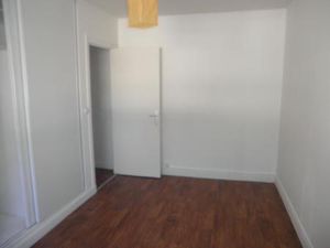 Agréable Deux pièces de 34 m2 au rdc a louer a MEUDON