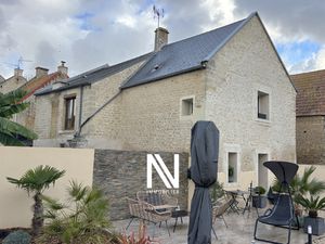 Maison de ville avec extérieur - parfait état