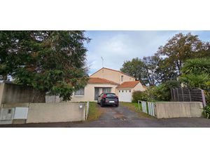 Maison Bouffere - 88 M2