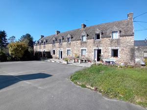 Ensemble immobilier en Pierre
