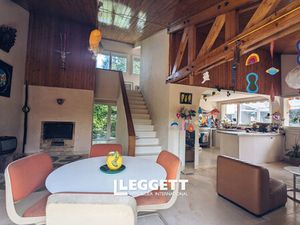 Maison 7 pièce(s)  TRÉLISSAC