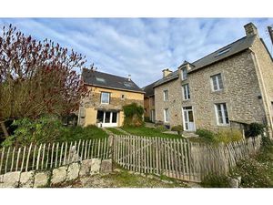 Maison Plumaudan 5 pièce(s) 129 m2