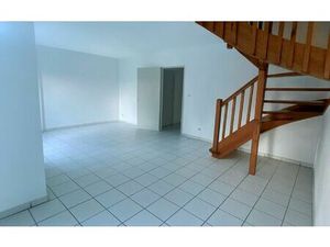 Location maison  84.26 m² T-4 à Poitiers  980 €