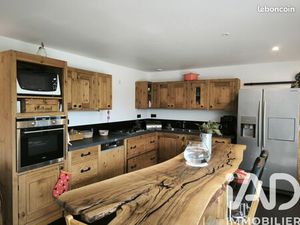 Longère 7 pièces 175 m²