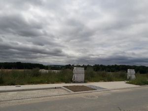 Vente terrain 699 m² à Etampes (91150)  96 000 €