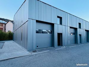 À louer – Local artisanal de 108 m² – Grésy-sur-Aix (73)