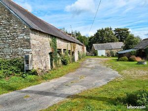 Longère 3 pièces 470 m²