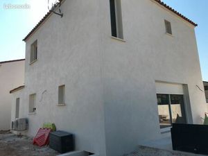 Maison 3 chambres 443 m²