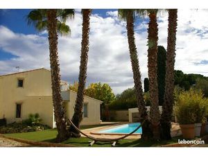 Villa lumineuse 4 chambres  piscine  sans vis-à-vis  proche commodités