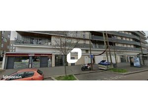 Local commercial 142 m²