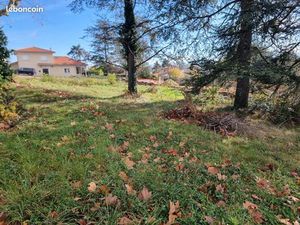 Terrain constructible / prêt à batir - 1000m2
