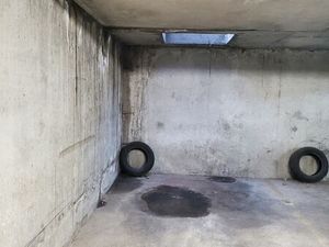 Place parking a louer