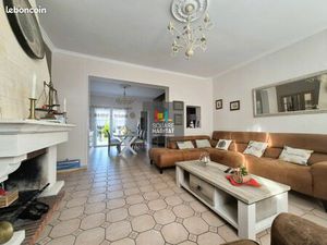 Maison 8 pièces 208 m²